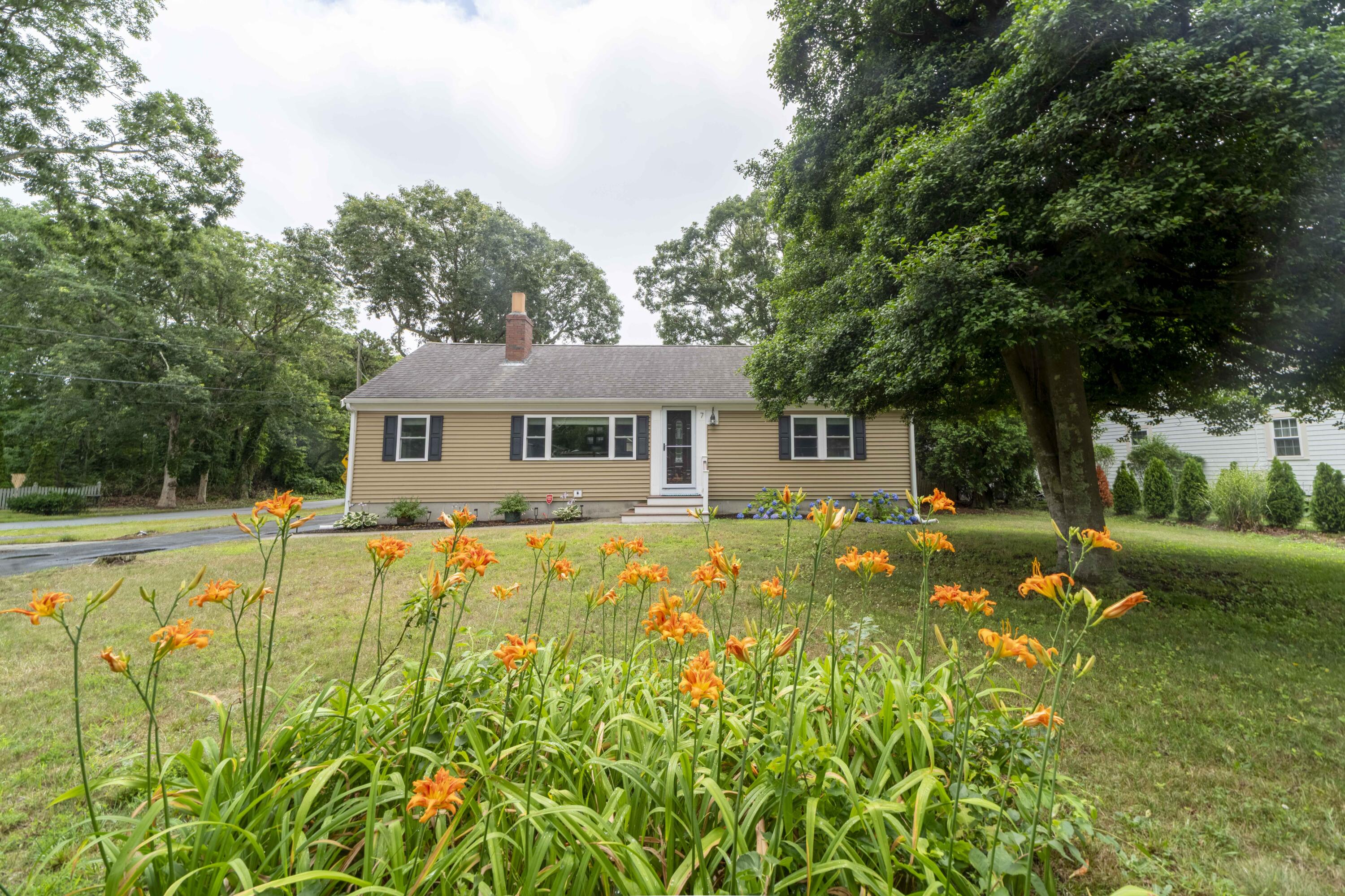 7 Arbeta Road Barnstable MA 02601