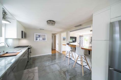 7 Arbeta Road Barnstable MA 02601