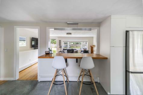 7 Arbeta Road Barnstable MA 02601