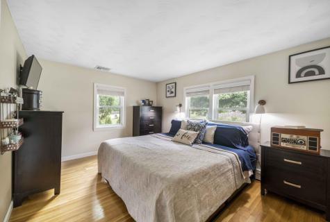 7 Arbeta Road Barnstable MA 02601