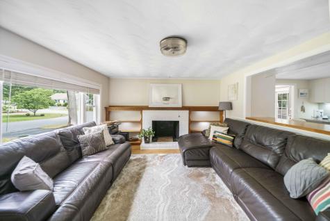 7 Arbeta Road Barnstable MA 02601