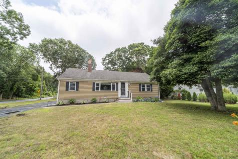 7 Arbeta Road Barnstable MA 02601