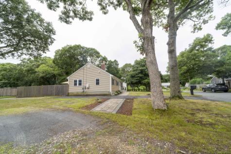 7 Arbeta Road Barnstable MA 02601