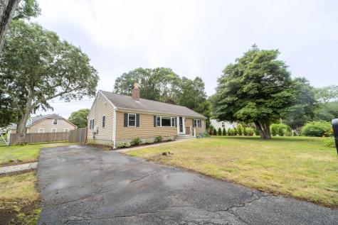 7 Arbeta Road Barnstable MA 02601