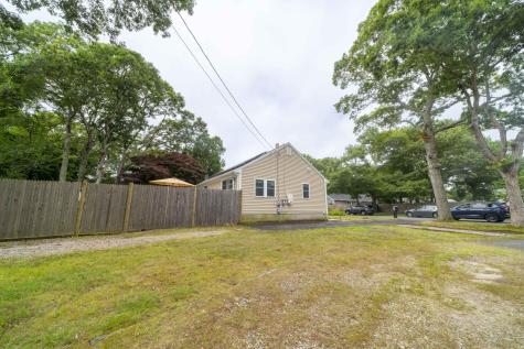 7 Arbeta Road Barnstable MA 02601