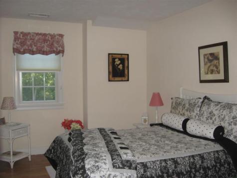 33 Featherbed Lane Dennis MA 02638