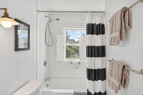 1210 County Road Cataumet MA 02534