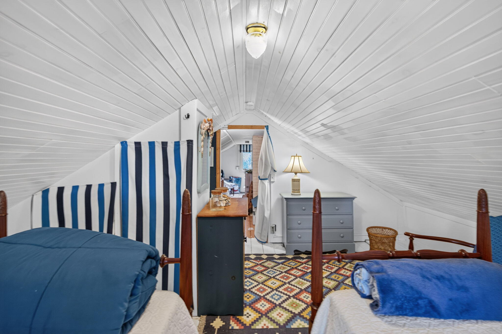 1210 County Road Cataumet MA 02534