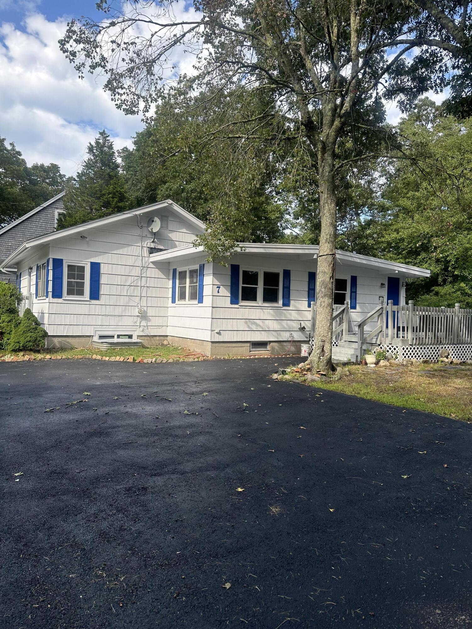 7 Central Avenue Plymouth MA 02360