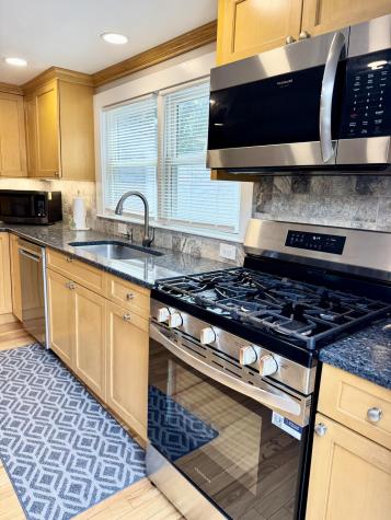 123 Fawcett Lane Hyannis MA 02601