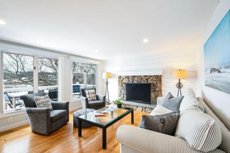 6 Burg Avenue Sandwich MA 02563