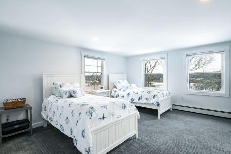 6 Burg Avenue Sandwich MA 02563