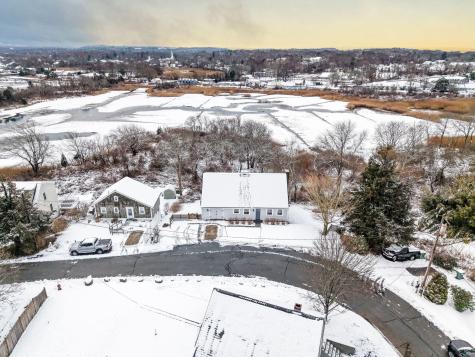 6 Burg Avenue Sandwich MA 02563