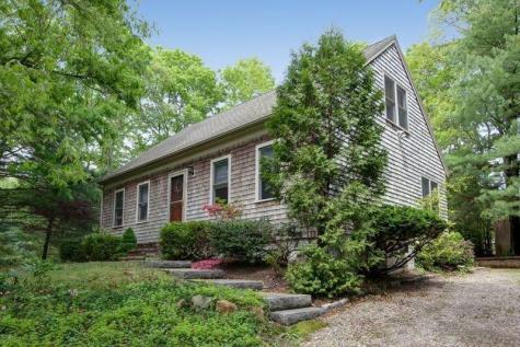 41 Braeburn Court Falmouth MA 02536