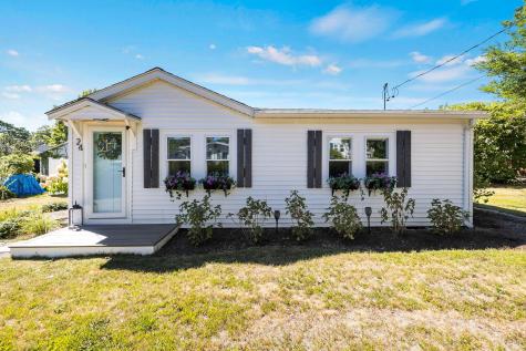 24 Butler Street Wareham MA 02532