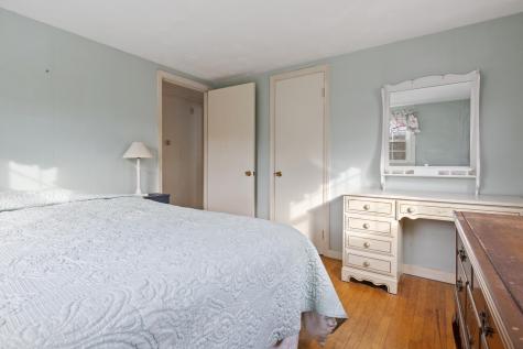 17 Neil Road Dennis MA 02639