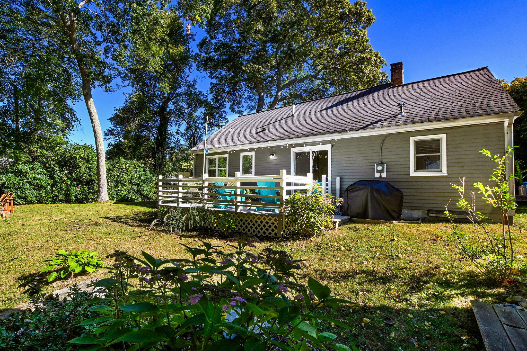 14 Amvets Avenue Falmouth MA 02540
