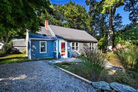 14 Amvets Avenue Falmouth MA 02540