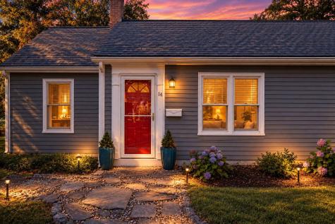 14 Amvets Avenue Falmouth MA 02540