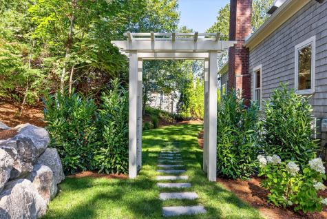 131 Timberlane Drive Mashpee MA 02649