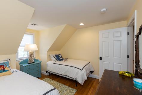 16 Amherst Avenue Falmouth MA 02540