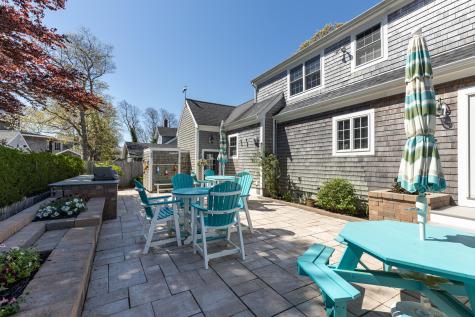 16 Amherst Avenue Falmouth MA 02540