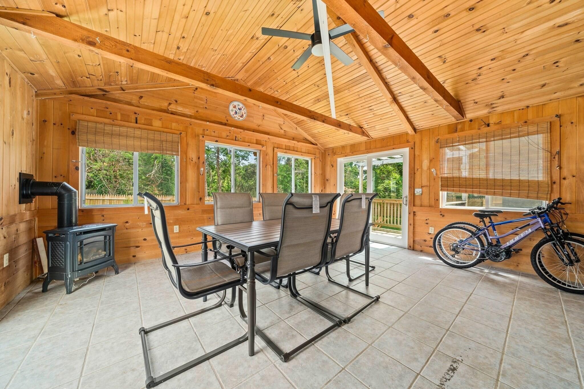 4 Thach Lane Barnstable MA 02601