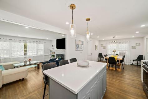 4 Thach Lane Barnstable MA 02601