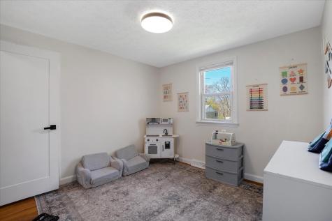 22 Avery Road Bourne MA 02559