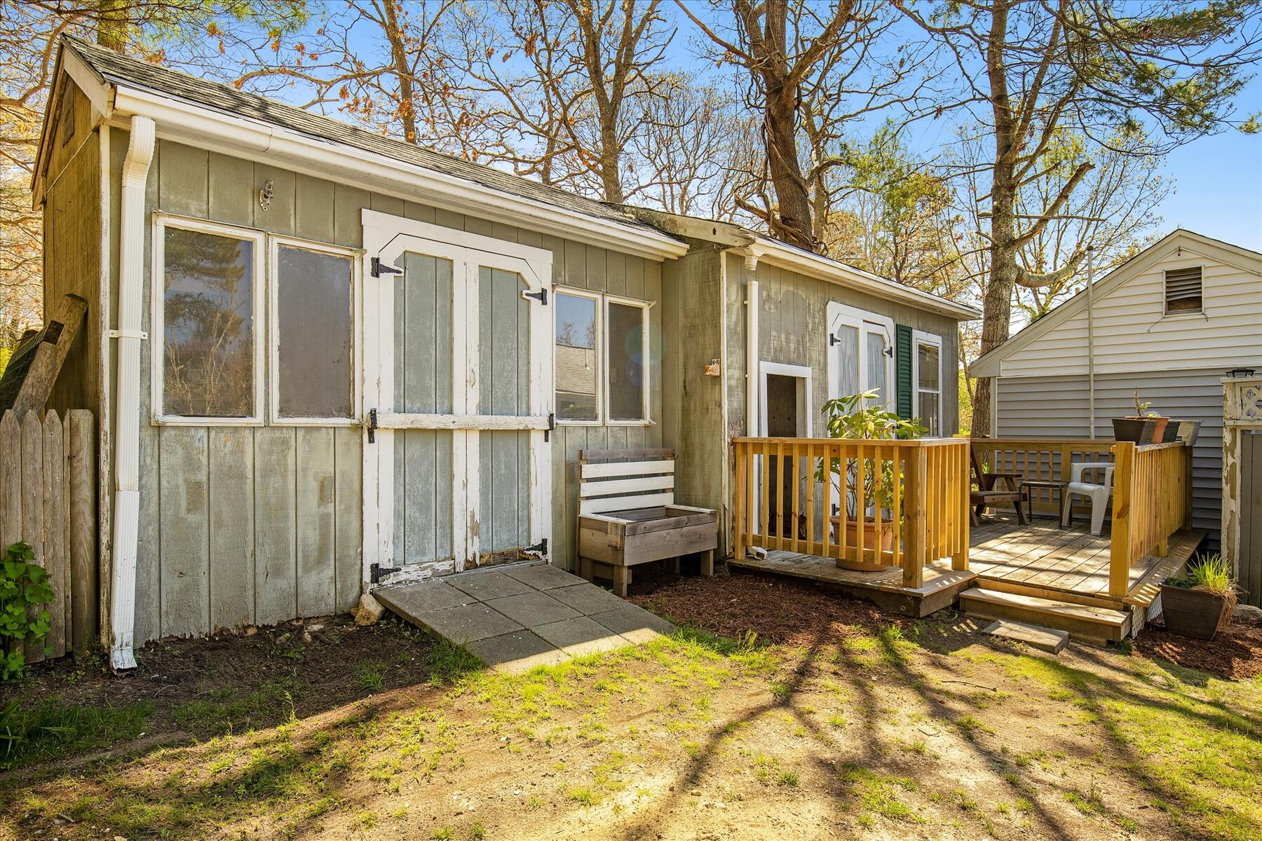 22 Avery Road Bourne MA 02559