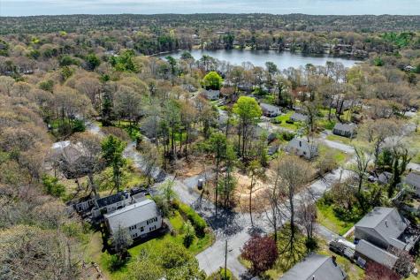 22 Avery Road Bourne MA 02559