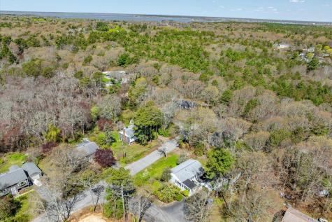 22 Avery Road Bourne MA 02559