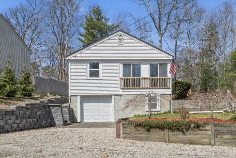 7 Lake View Boulevard Plymouth MA 02360