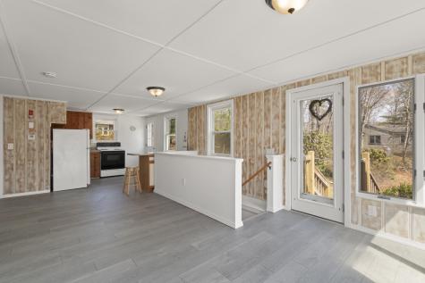 7 Lake View Boulevard Plymouth MA 02360
