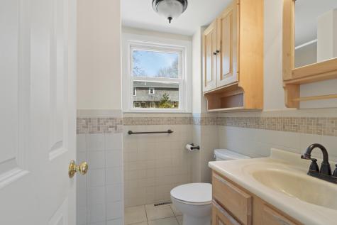 7 Lake View Boulevard Plymouth MA 02360