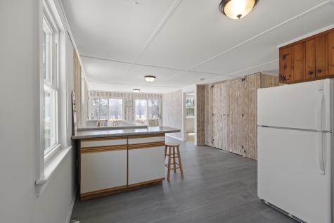 7 Lake View Boulevard Plymouth MA 02360