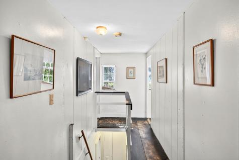 10 Cartway Eastham MA 02642