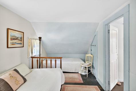 10 Cartway Eastham MA 02642