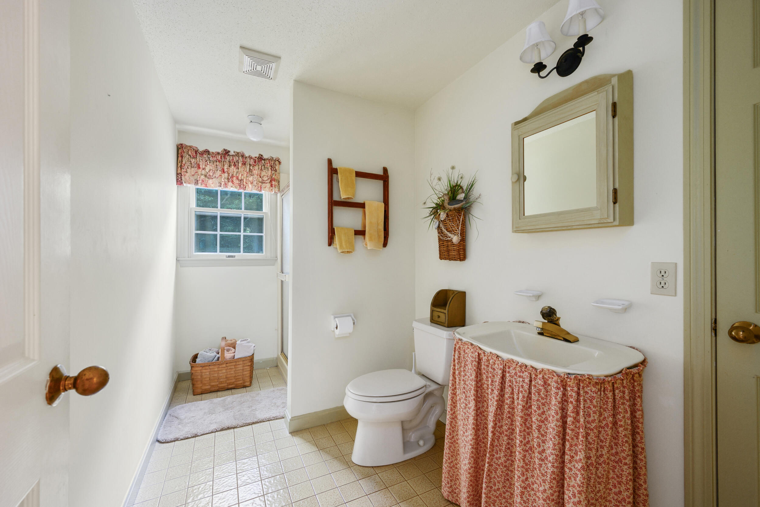 75 Old Toll Road Barnstable MA 02668