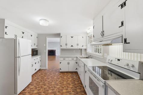 407 Sippewissett Road Falmouth MA 02540