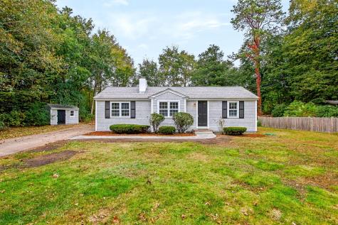 16 Lakeside Drive Marstons Mills MA 02648