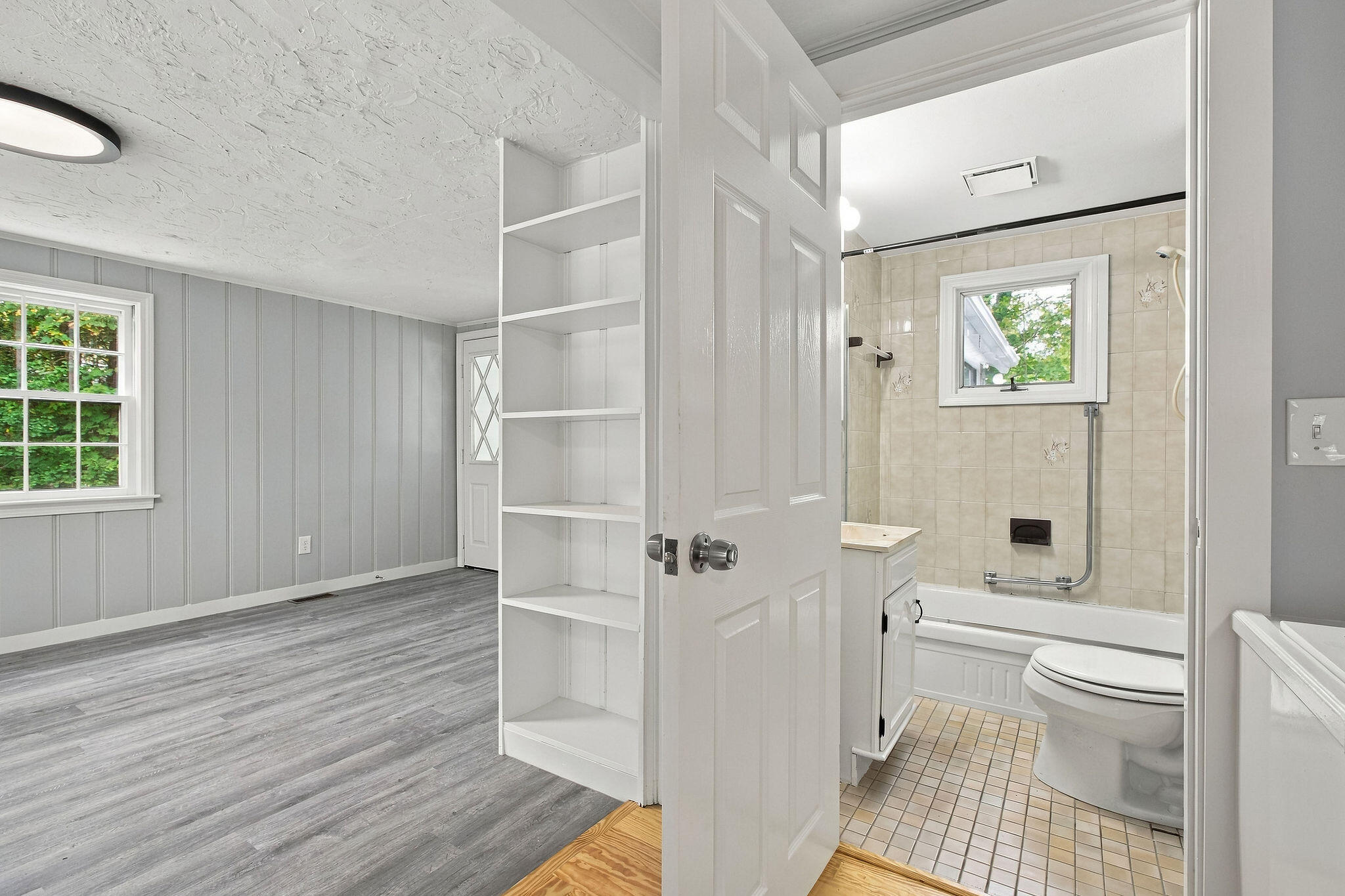 16 Lakeside Drive Marstons Mills MA 02648