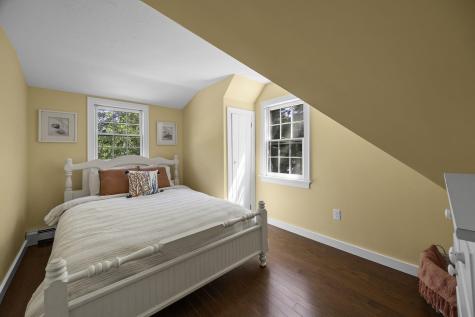 23 Willow Lane Yarmouth MA 02664