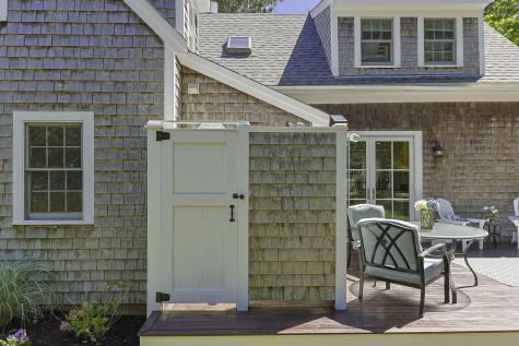 23 Willow Lane Yarmouth MA 02664