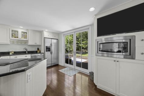 23 Willow Lane Yarmouth MA 02664