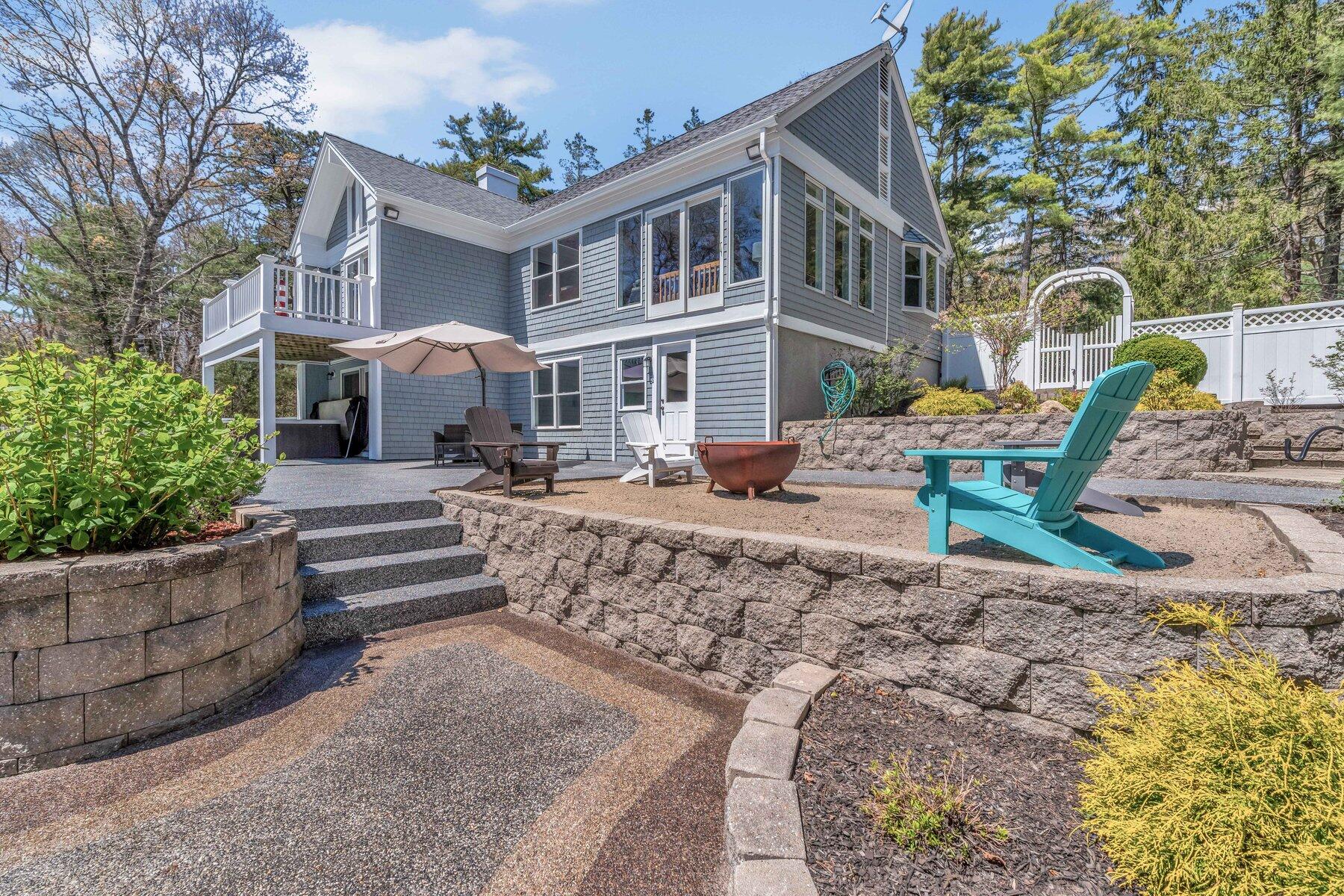 3 Manor Lane East Falmouth MA 02536
