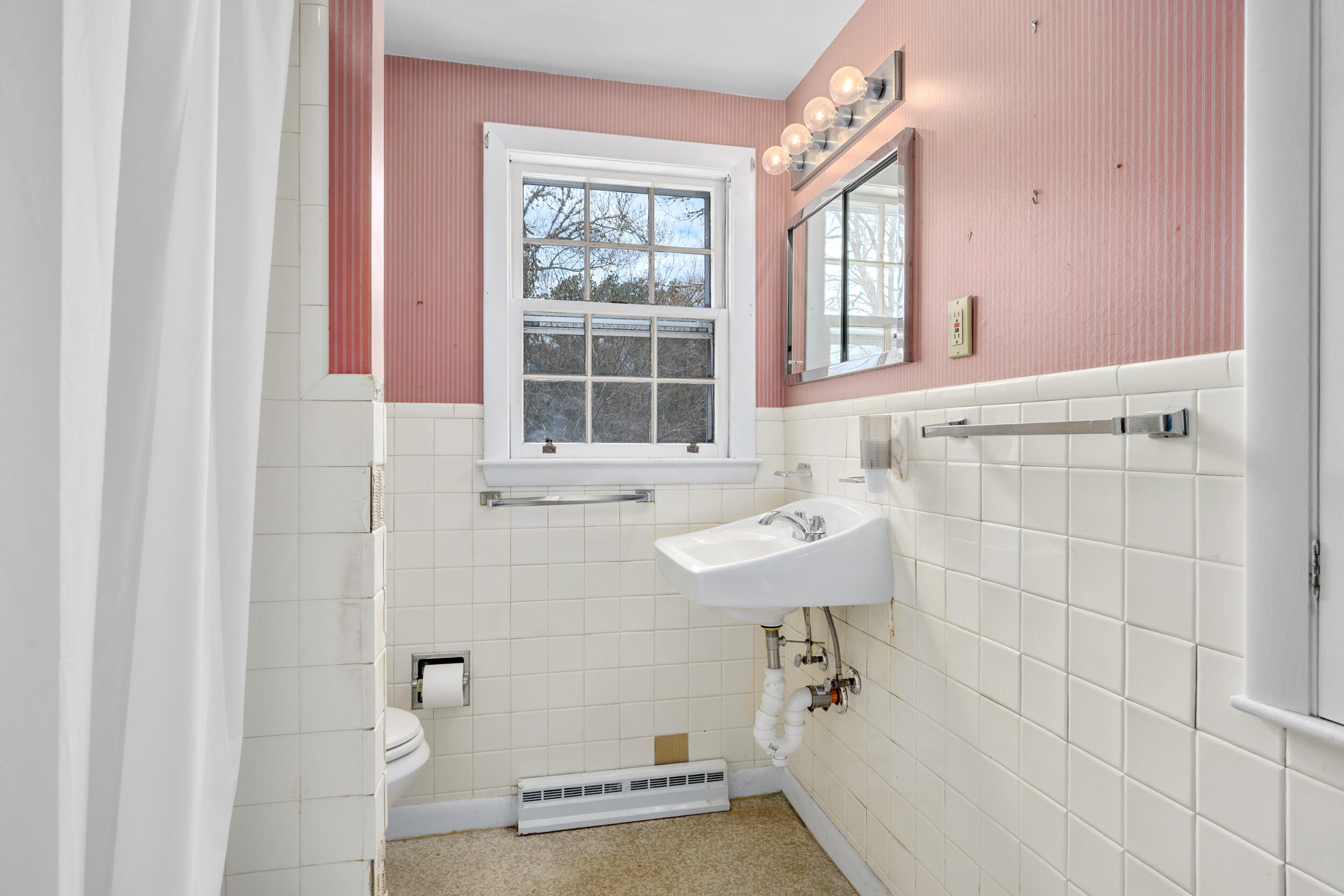 21 Uncatena Road Mashpee MA 02649