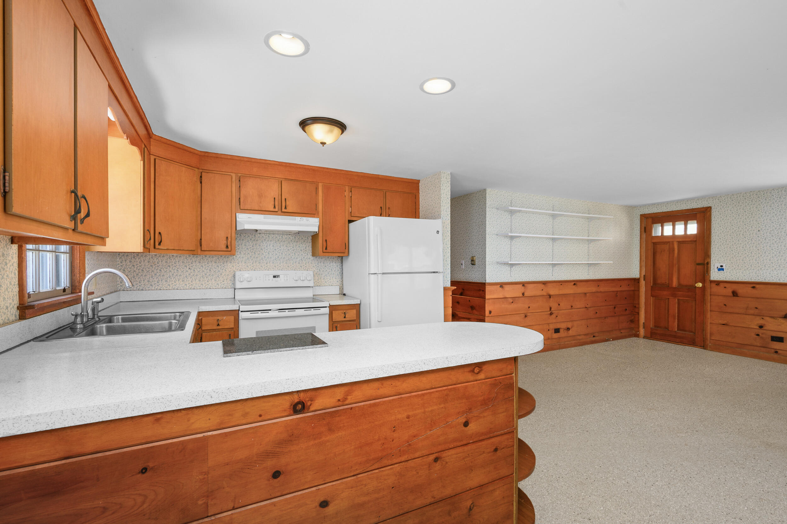 21 Uncatena Road Mashpee MA 02649