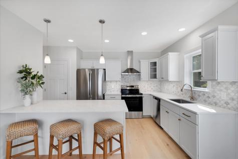 29 Parkers Neck Road South Yarmouth MA 02664