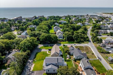 29 Parkers Neck Road South Yarmouth MA 02664